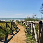 Bright Sea Front With Balcony Apartman Bibione