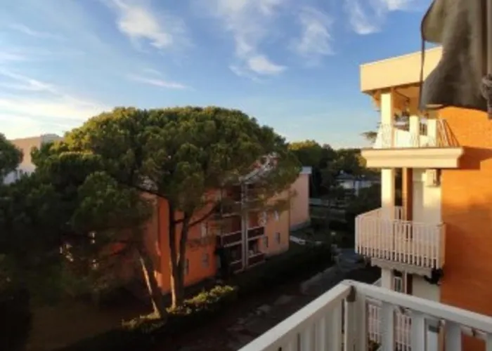 Bright Sea Front With Balcony Bibione